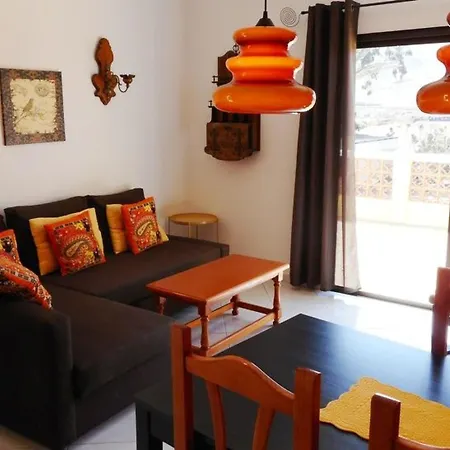 Liebevoll Eingerichtetes Calima Amarilo By Interhome La Pared