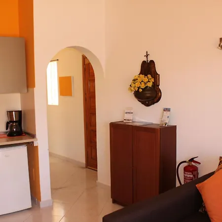 Liebevoll Eingerichtetes Calima Amarilo By Interhome